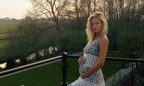 Наташа Поли объявила о беременности