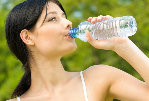 водная диета для похудения, пить воду чтобы похудеть, как правильно пить воду, сколько пить воды чтобы похудеть, пить воду и худеть
